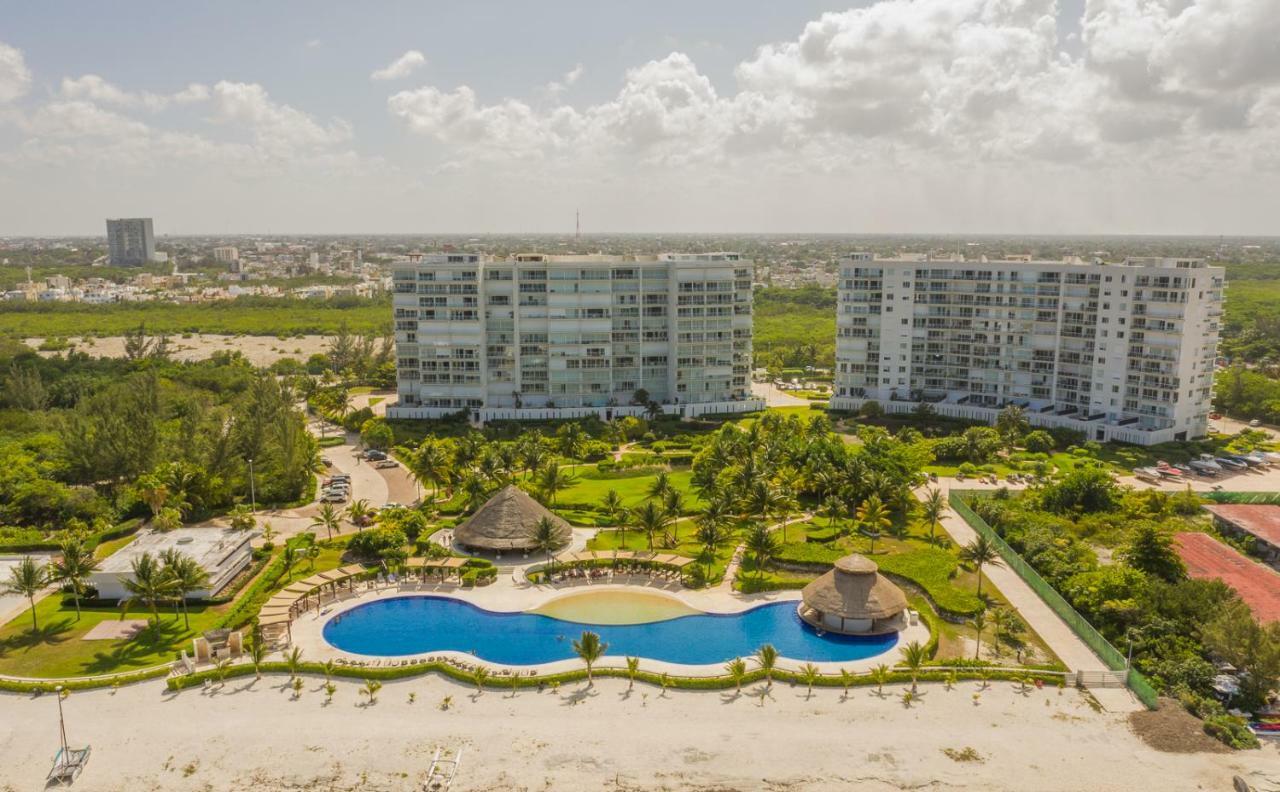 Arena Beachfront 2 Bedroom Cancun Exterior photo